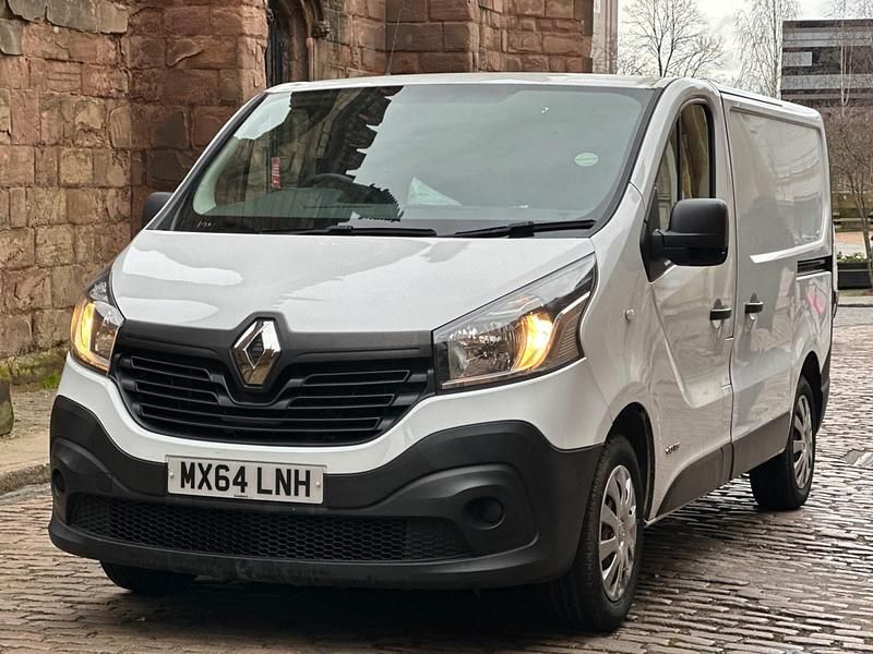 Begagnad Renault Trafic Business 2015 Vit Minibuss