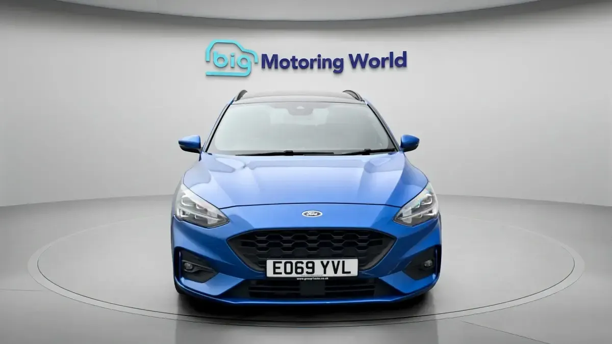 Used Ford Focus ST-Line X 150 HP (110 kW) 2019 Blue Estate