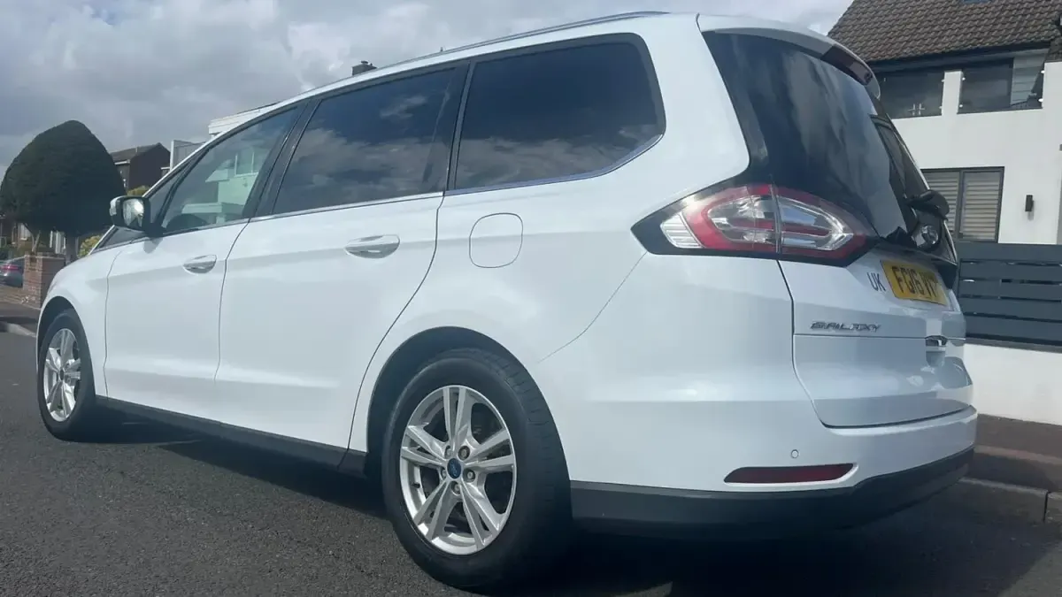 Used Ford Galaxy Titanium 2016 White MPV