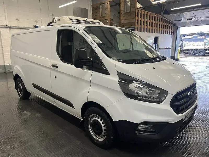 Used Ford Transit Custom 130 HP (95 kW) 2023 White Van