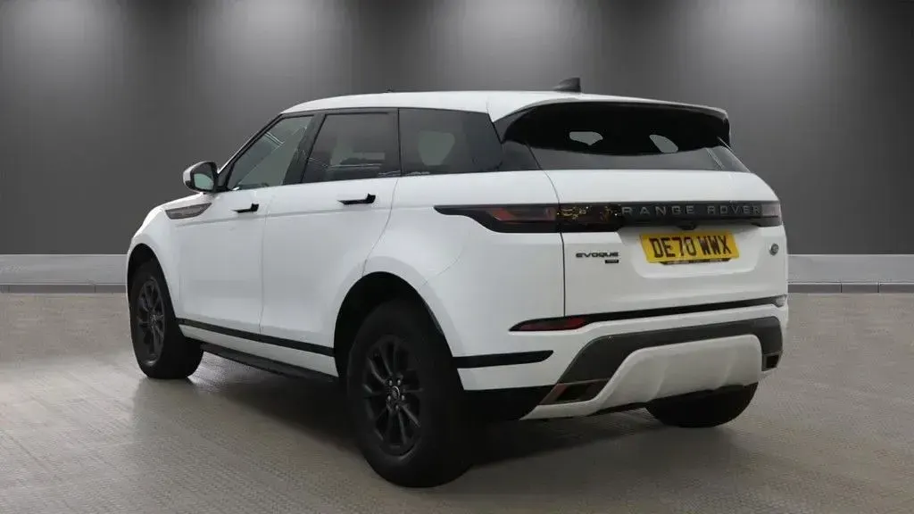 Used Land Rover Range Rover evoque R-Dynamic 150 HP (110 kW) 2020 White SUV