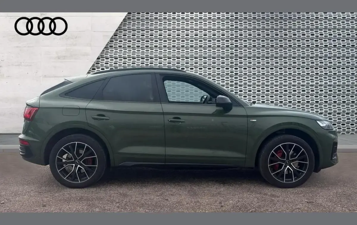 Used Audi Q5 Sportback Comfort 295 HP (216 kW) 2021 Green SUV