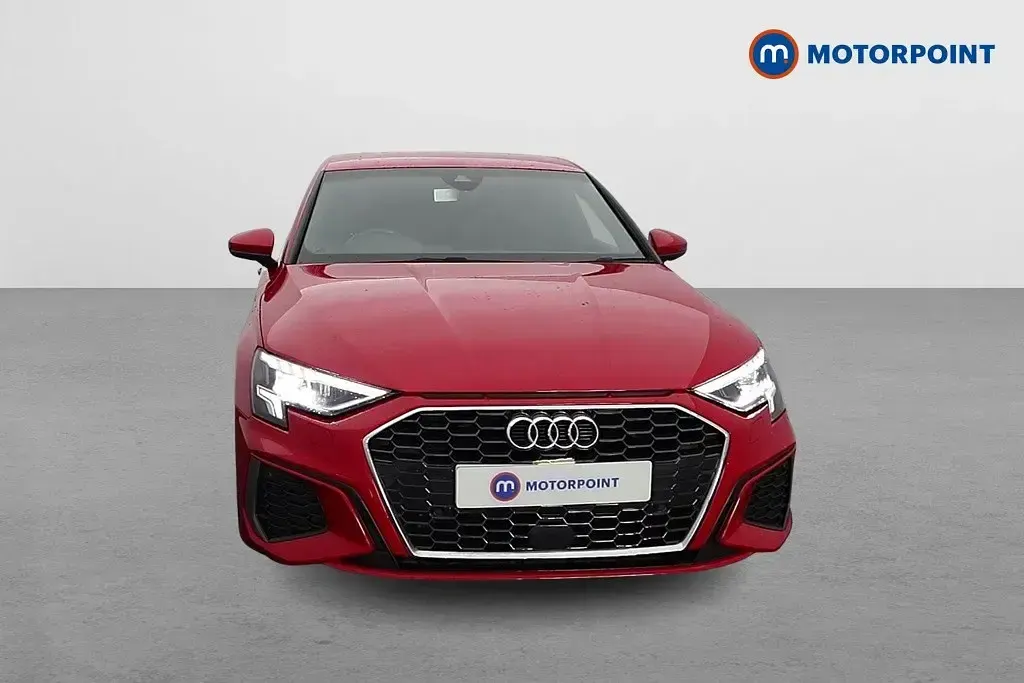 Używany Audi A3 S-Line 2021 Czerwony Sedan/Limuzyna