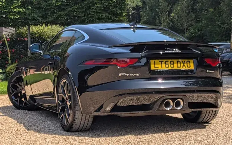 Used Jaguar F-Type R-Dynamic 340 HP (250 kW) 2018 Black Coupe