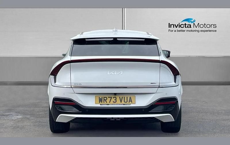 Used Kia EV6 GT-Line S 236 kW (321 HP) 2024 White SUV