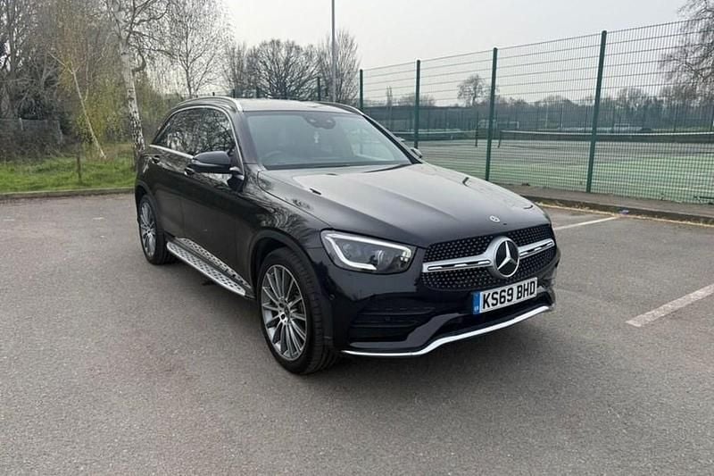 Used Mercedes GLC300 AMG Line Premium 245 HP (180 kW) 2019
