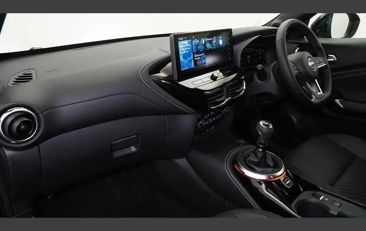 New Nissan Juke Tekna 112 HP (82 kW) 2026 Grey SUV