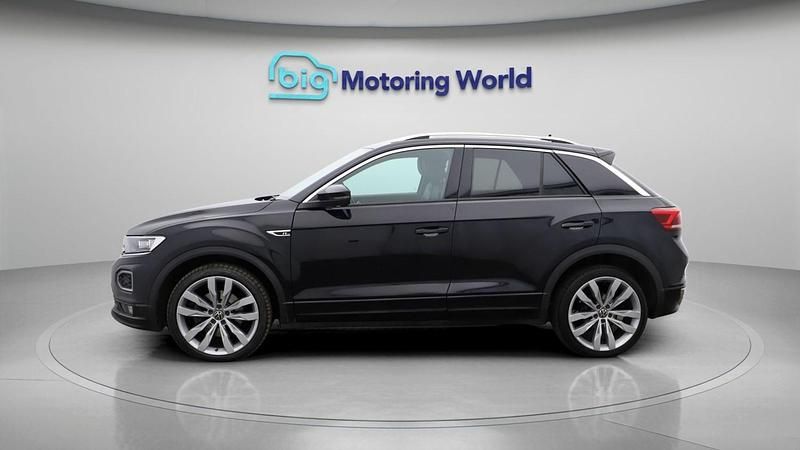 Used VW T-Roc R-line 150 HP (110 kW) 2020 Black SUV