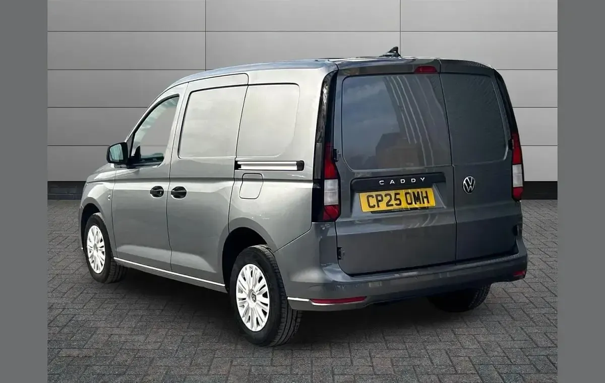 Used VW Caddy 101 HP (74 kW) 2025 Grey MPV