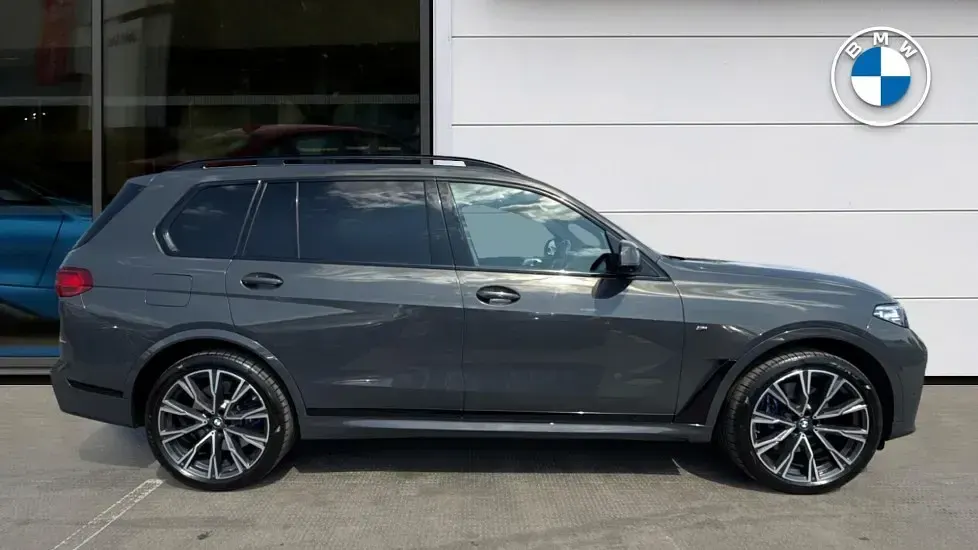 Used BMW X7 Comfort Edition 523 HP (384 kW) 2022 Grey SUV
