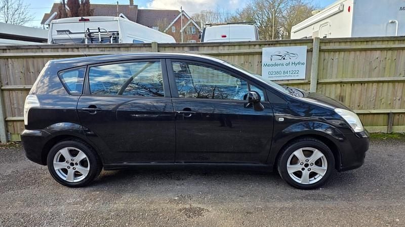 Used Toyota Corolla Verso T3 129 HP (94 kW) 2006 Black MPV