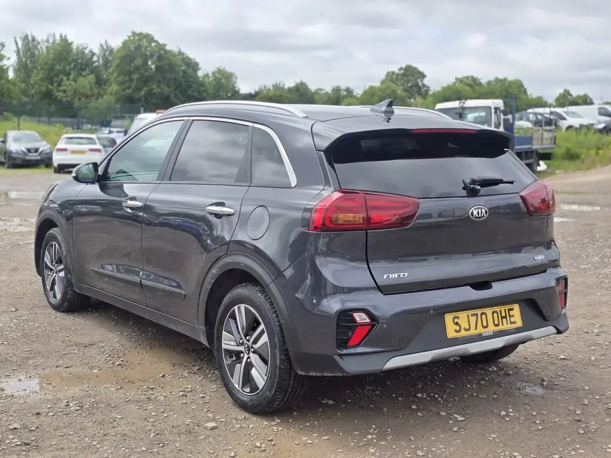 Used Kia Niro 139 HP (102 kW) 2020 Grey SUV