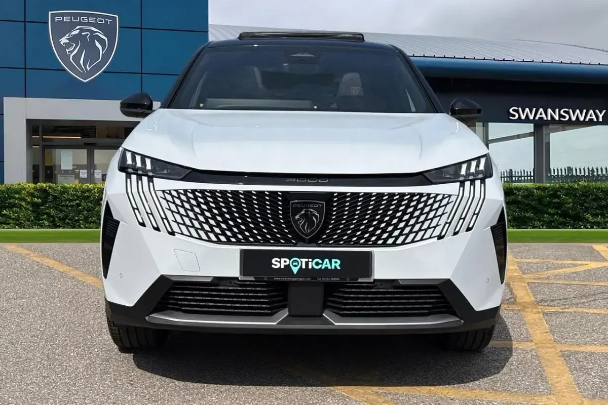 Used Peugeot 3008 GT 134 HP (98 kW) 2025 White SUV