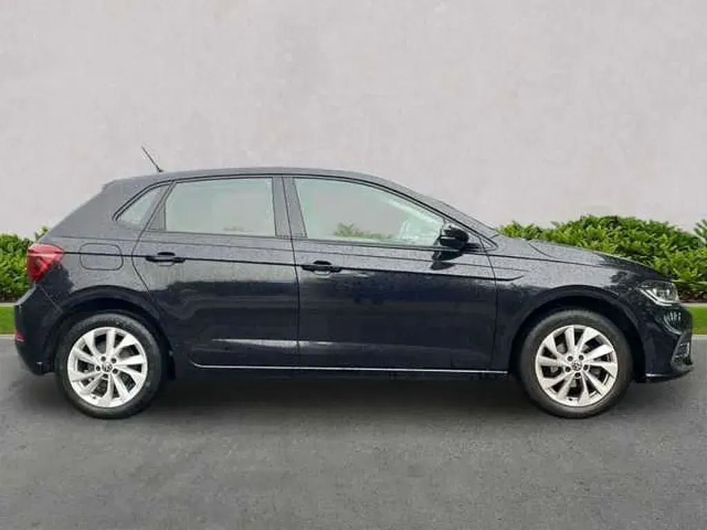 Used VW Polo Style 95 HP (69 kW) 2024 Black Hatchback