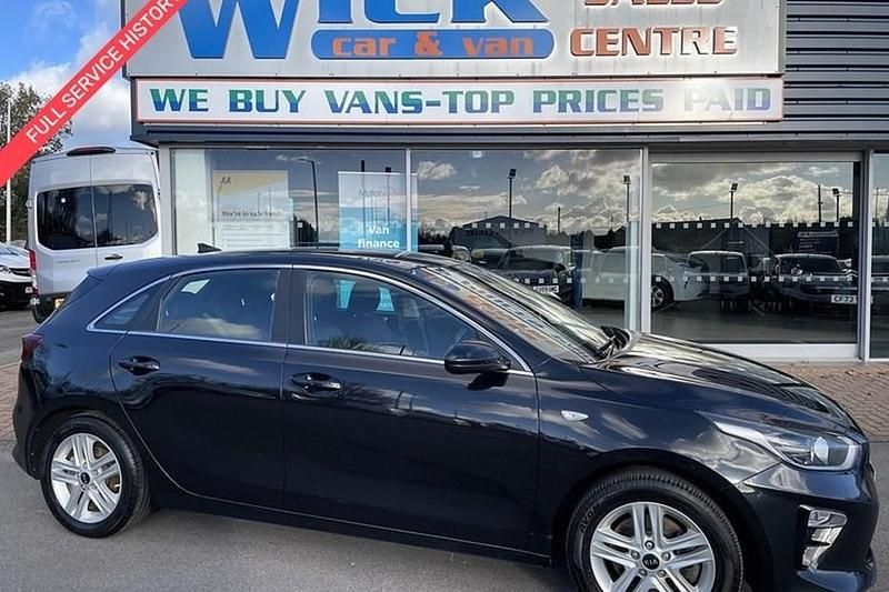 Black Used 2019 Kia Ceed Hatchback | £7,990 (Good price) - Image 1/1