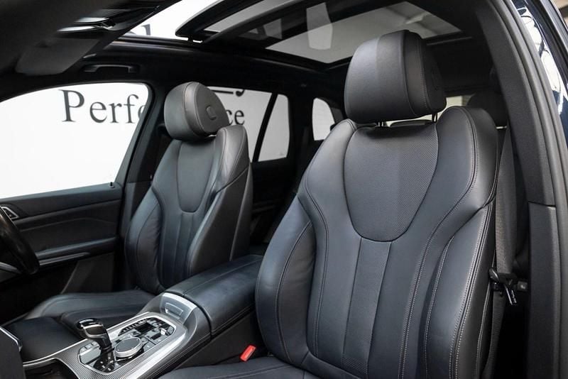 Begagnad BMW X5 M Sport 2019 Svart SUV