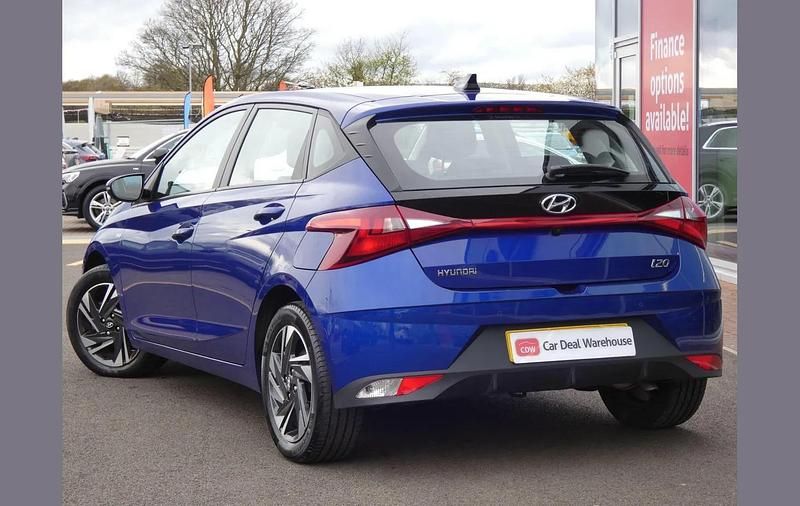 Used Hyundai i20 SE 99 HP (72 kW) 2021 Blue Hatchback