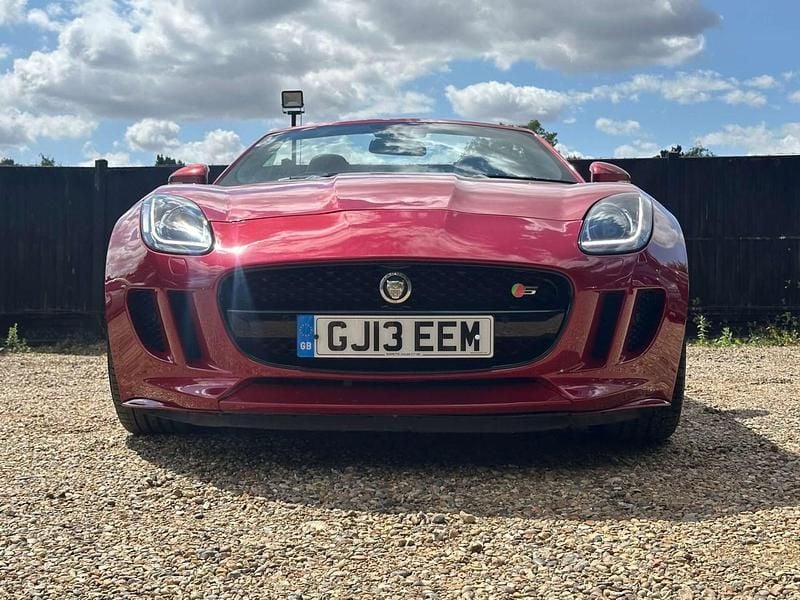 Used Jaguar F-Type Supercharged 495 HP (364 kW) 2013 Red Cabriolet