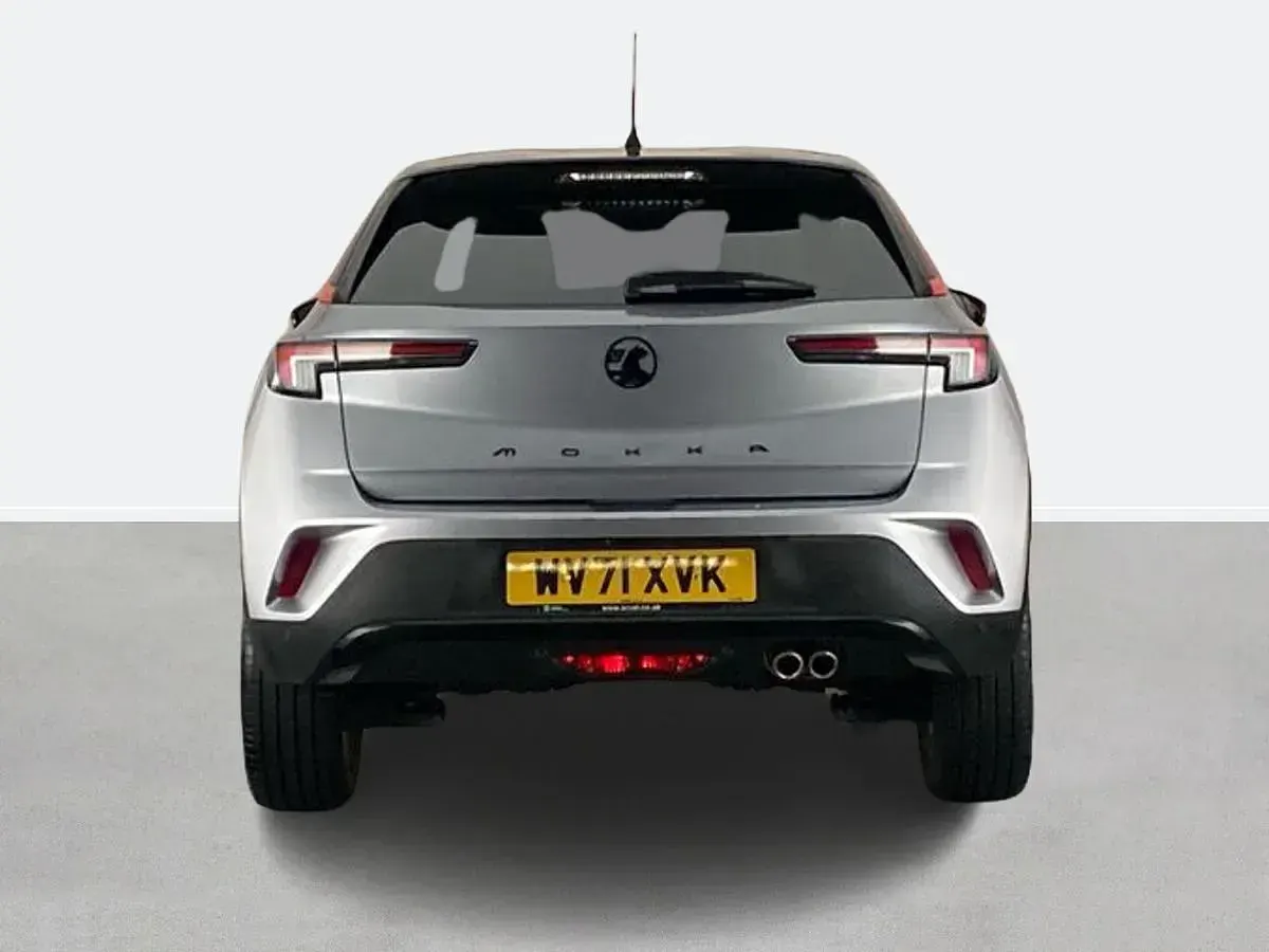 Usado Vauxhall Mokka SRi 130 CV (95 kW) 2022 Gris SUV
