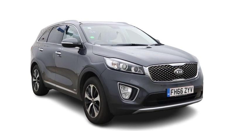 Grey Used 2017 Kia Sorento 2 SUV | £10,290 (Good price) - Image 1/4