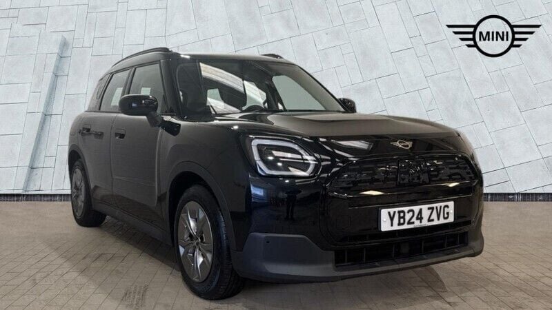 Black Used 2024 Mini Countryman Level 1 SUV | £28,890 (Fair price) - Image 1/4