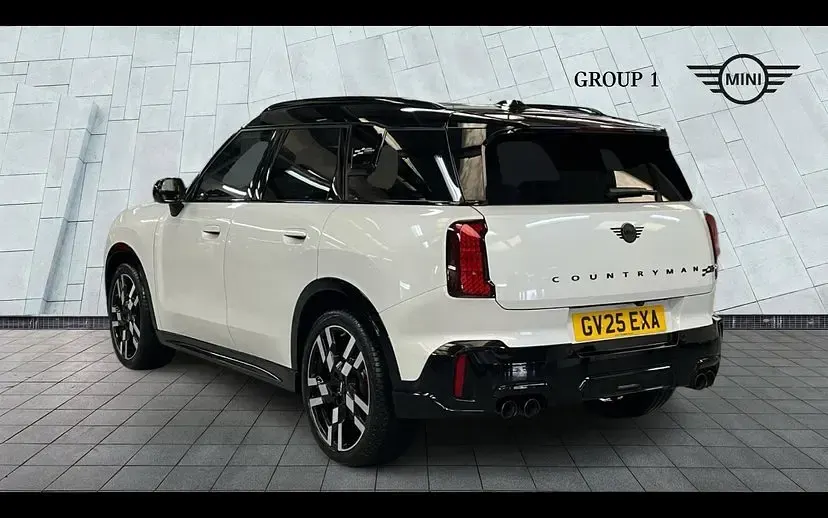 Used Mini John Cooper Works Countryman 300 HP (220 kW) 2025 White SUV