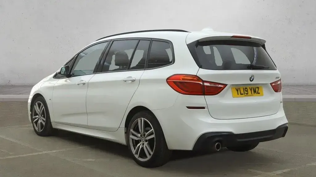 Usado BMW 218 M Sport 140 CV (102 kW) 2019 Blanco Monovolumen