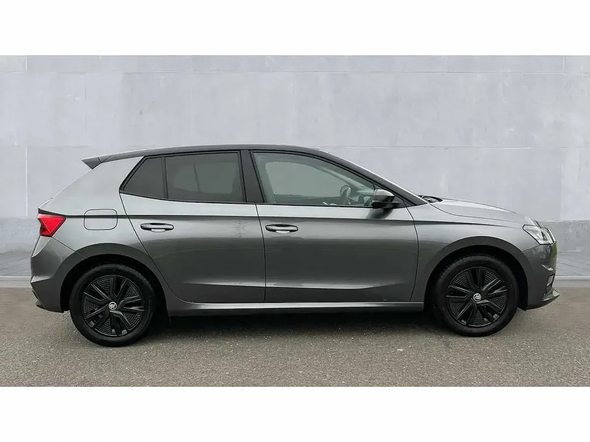Gebraucht Skoda Fabia Colour Edition 70 PS (51 kW) 2022 Grau Kleinwagen