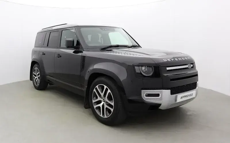 Used Land Rover Defender 249 HP (183 kW) 2023 SUV