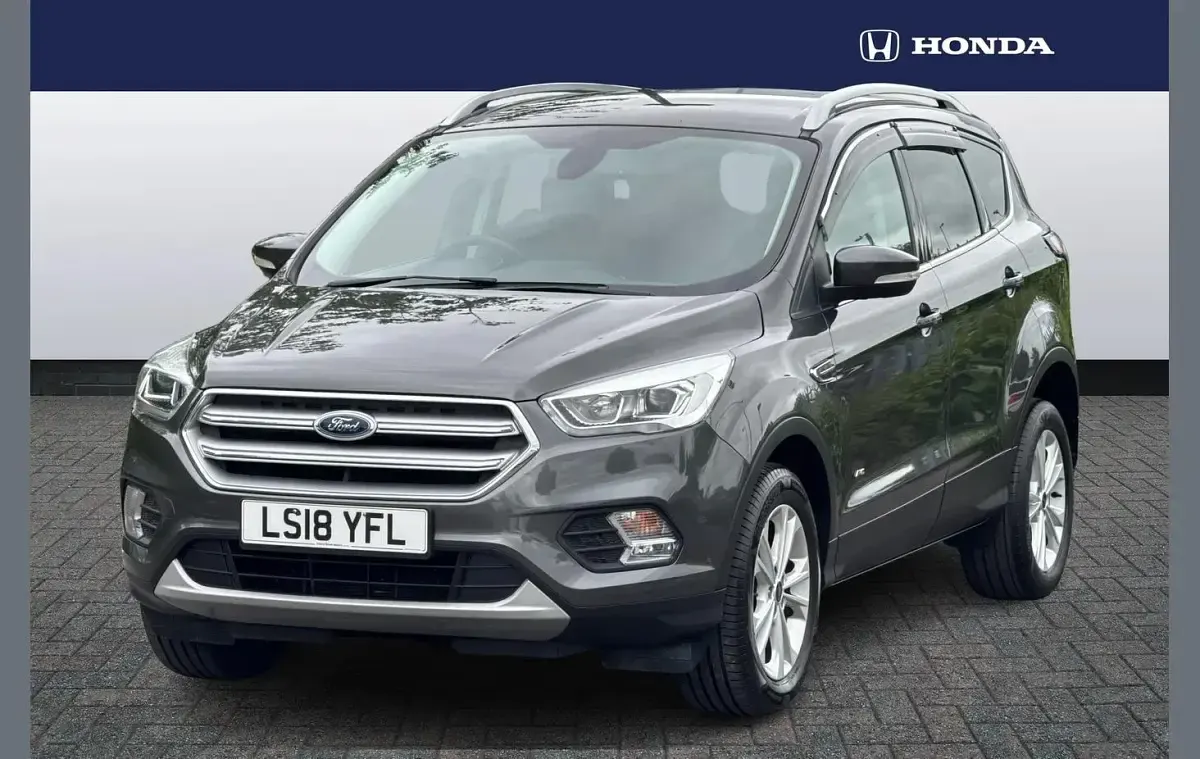Used Ford Kuga Titanium 180 HP (132 kW) 2018 Grey SUV