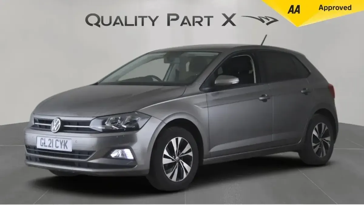 Begagnad VW Polo Match 2021 Grå Halvkombi