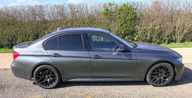 Begagnad BMW 320 M Sport 2012 Grå Sedan