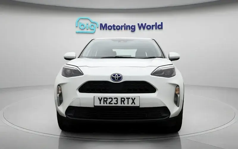 Used Toyota Yaris Hybrid 116 HP (85 kW) 2026 Estate