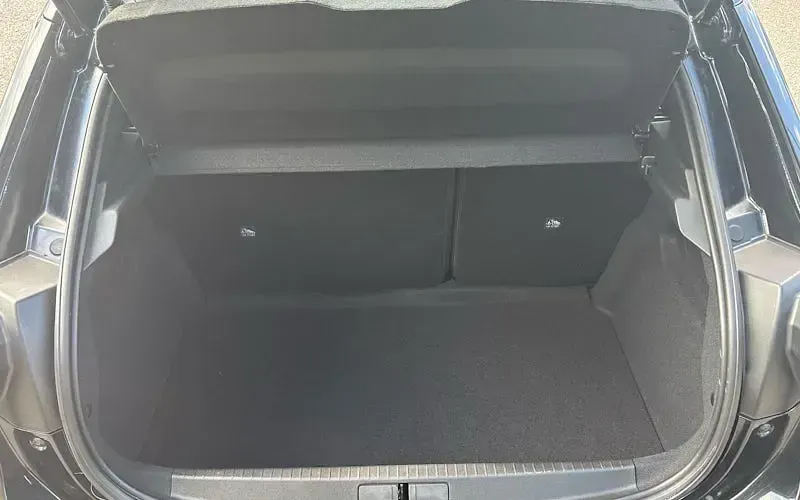 Second-hand Vauxhall Corsa 75 CP (55 kW) 2023 Negru Hatchback