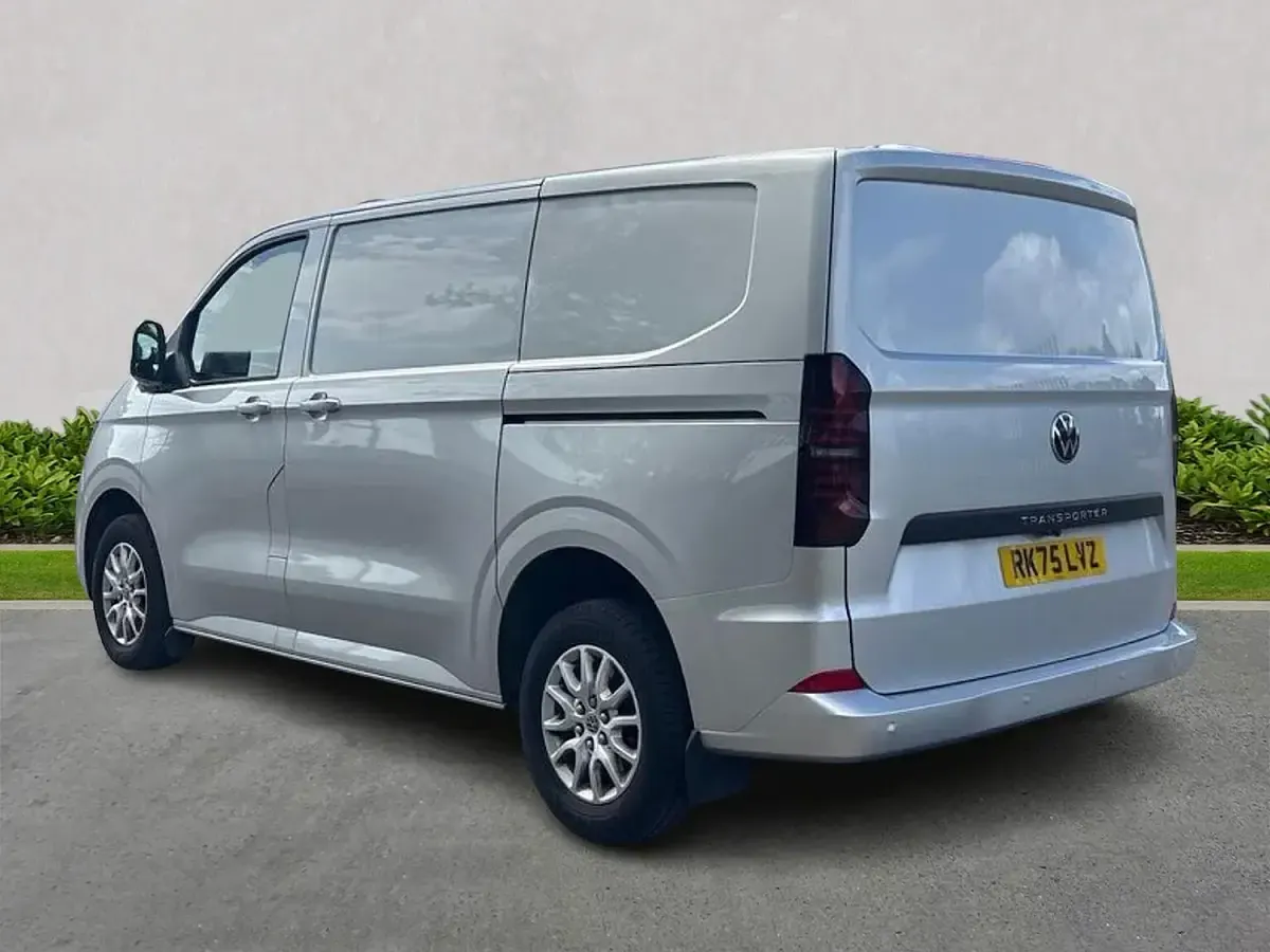 Used VW T7 Pro 150 HP (110 kW) 2025 Grey Van