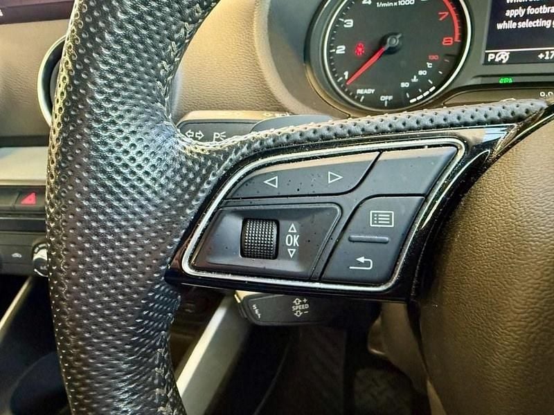 Used Audi Q2 S-Line 150 HP (110 kW) 2019 Grey SUV