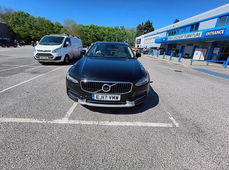 Used Volvo V90 CC 2017 Black Estate