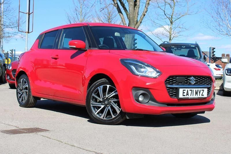 Used Suzuki Swift SZ5 83 HP (61 kW) 2021 Red Hatchback