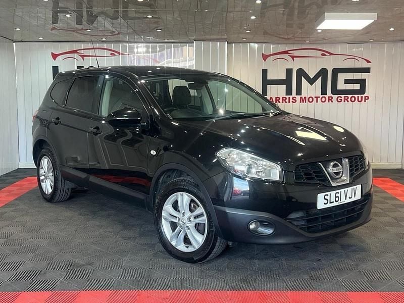 Black Used 2011 Nissan Qashqai +2 Acenta SUV | £3,295 (Fair price) - Image 1/4