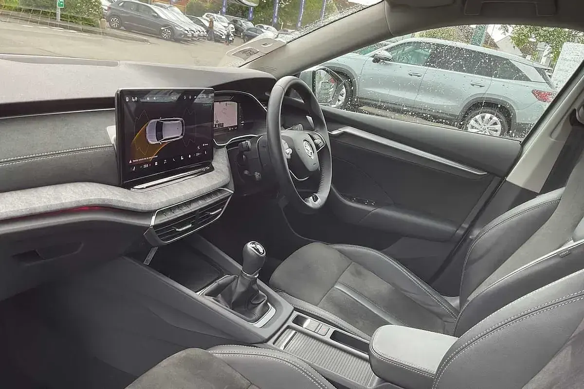 Używany Skoda Octavia SE L 110 KM (80 kW) 2024 Srebrny Kombi