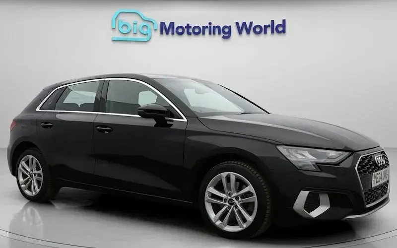 Used Audi A3 Sportback e-tron Sport 204 HP (150 kW) 2024 Hatchback