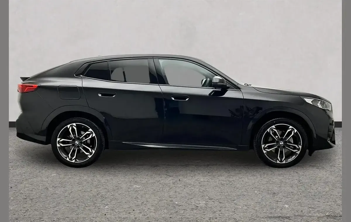 Used BMW iX2 M Sport 150 kW (204 HP) 2025 Black SUV