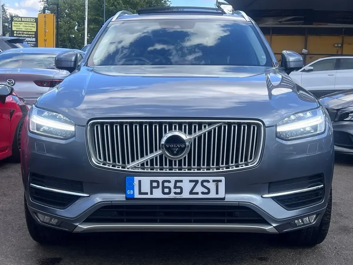 Used Volvo XC90 Inscription 315 HP (231 kW) 2016 Grey SUV