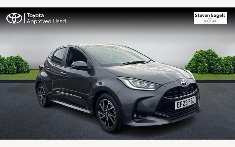 Used Toyota Yaris Hybrid Design 116 HP (85 kW) 2026 Hatchback