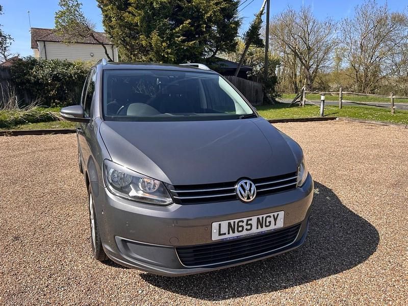 Used VW Touran SE 105 HP (77 kW) 2015 Grey MPV