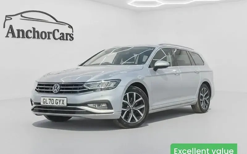 Used VW Passat SEL 150 HP (110 kW) 2023 Estate