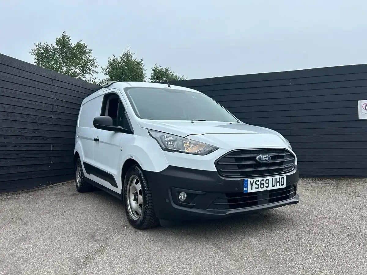 Used Ford Transit 100 HP (73 kW) 2020 White Van