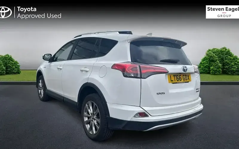 Used Toyota RAV4 197 HP (144 kW) 2016 SUV