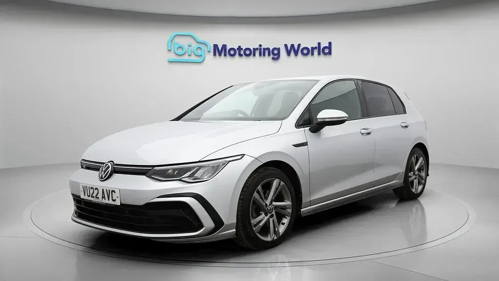 Used VW Golf VIII R-line 150 HP (110 kW) 2022 Silver Hatchback