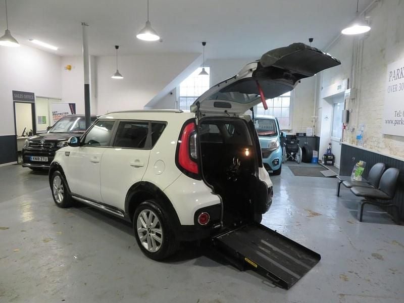 Used Kia Soul 2019 White SUV
